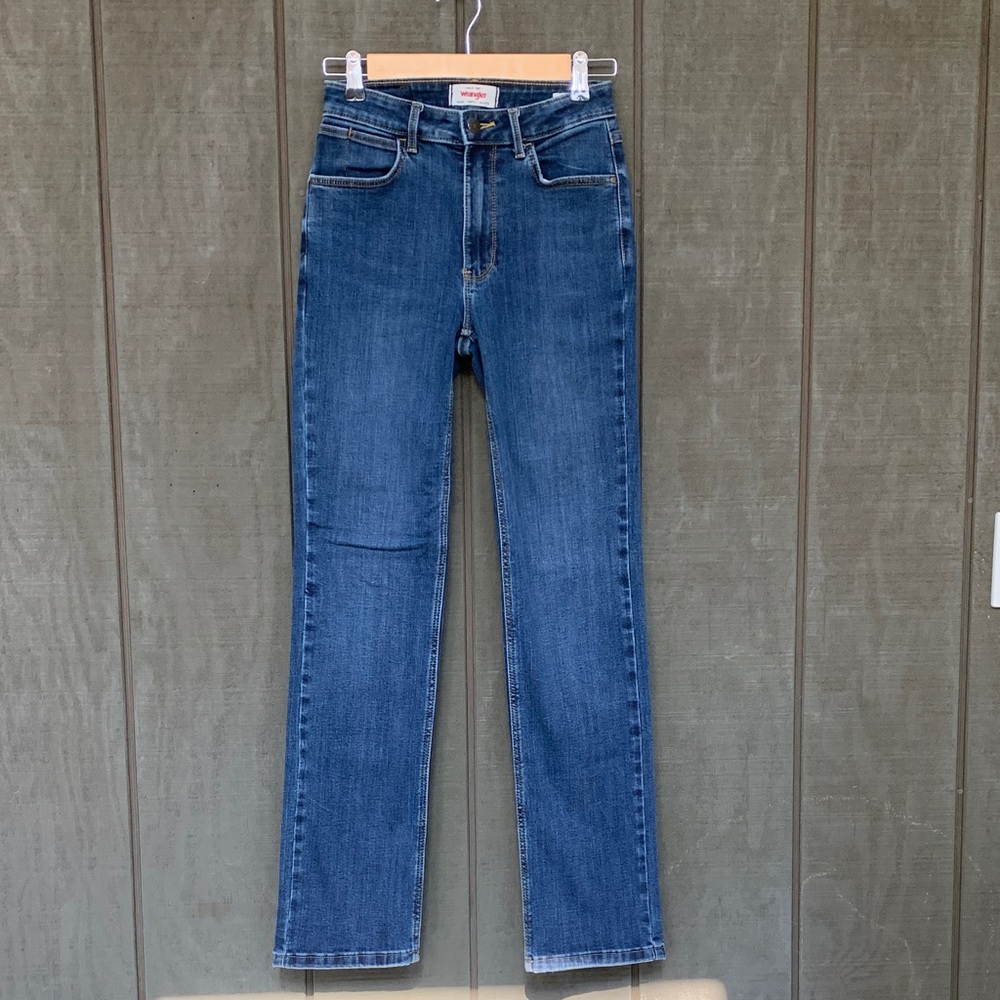 Wrangler High Rise True Straight